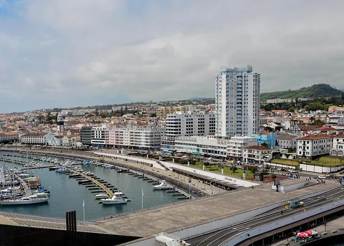 Lägenhet Sol Mar Ponta Delgada